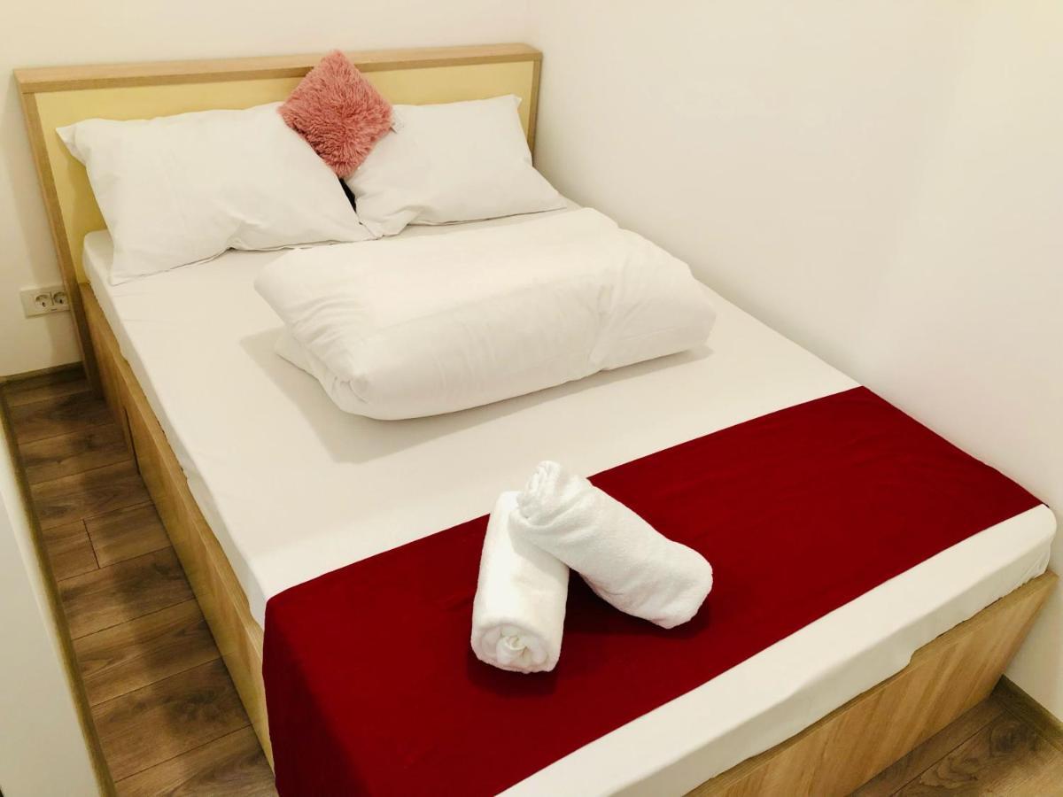 New And Modern Apartment Near Center At Vivalia Grand Temesvár Kültér fotó